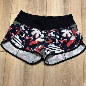 Lululemon Speed shorts size 4